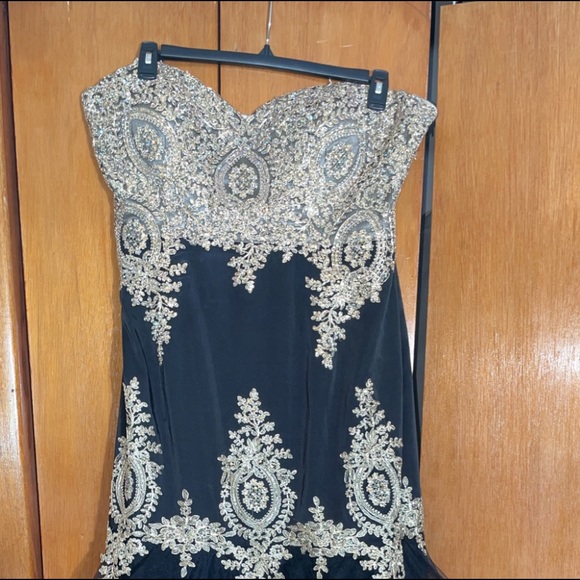 Black Mermaid style Masquerade Ball Gown - Picture 3 of 7